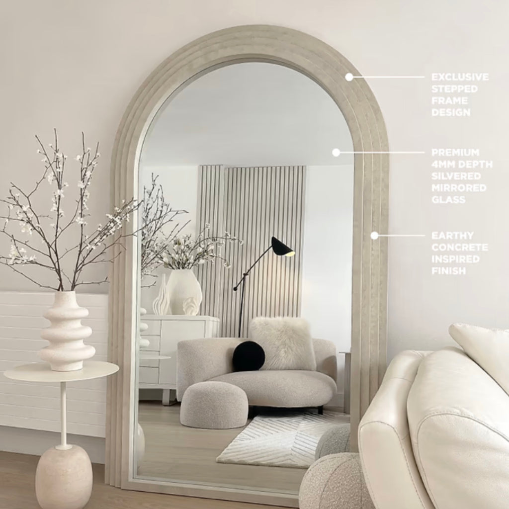 Elegant Home Décor Dressing Mirror